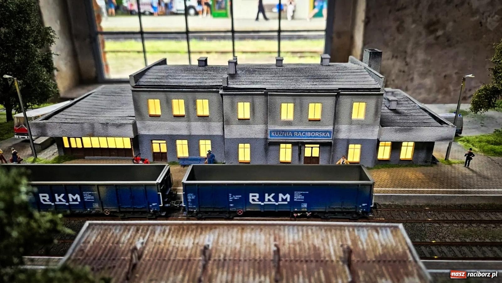Zdjęcie w galerii na portalu naszraciborz.pl: Rudzka majówka z wąskotorówką i makietą kolejową [FOTO i WIDEO] wiadomości z regionu