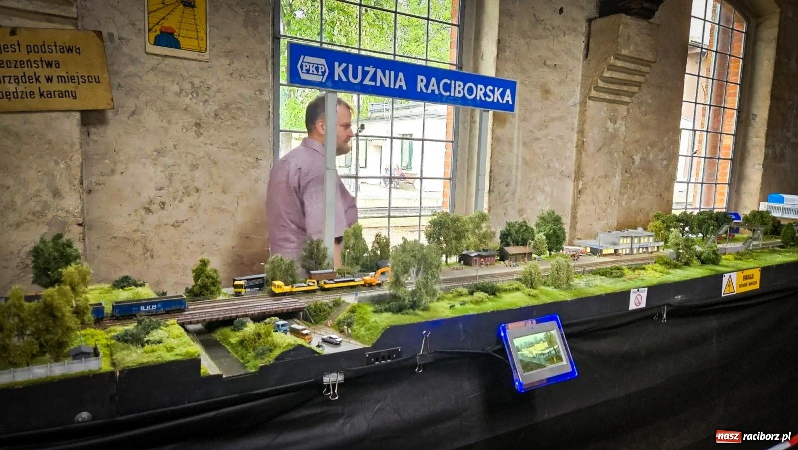 Zdjęcie w galerii na portalu naszraciborz.pl: Rudzka majówka z wąskotorówką i makietą kolejową [FOTO i WIDEO] wiadomości z regionu