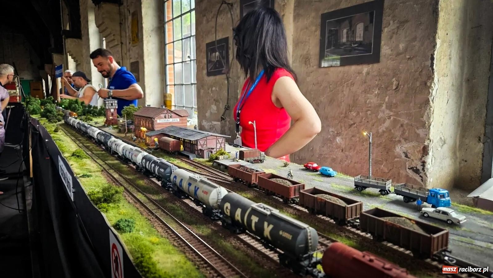 Zdjęcie w galerii na portalu naszraciborz.pl: Rudzka majówka z wąskotorówką i makietą kolejową [FOTO i WIDEO] wiadomości z regionu