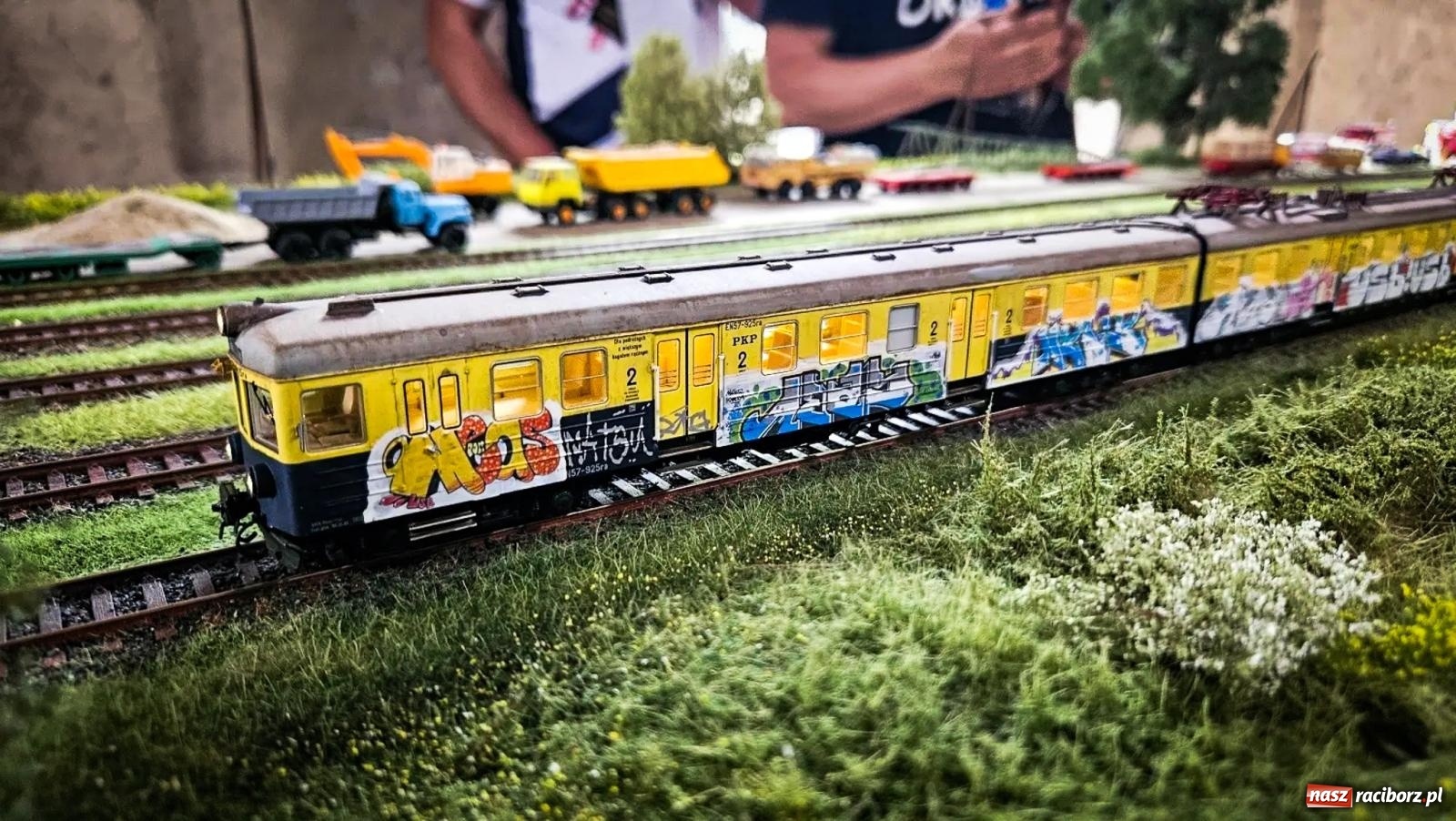 Zdjęcie w galerii na portalu naszraciborz.pl: Rudzka majówka z wąskotorówką i makietą kolejową [FOTO i WIDEO] wiadomości z regionu