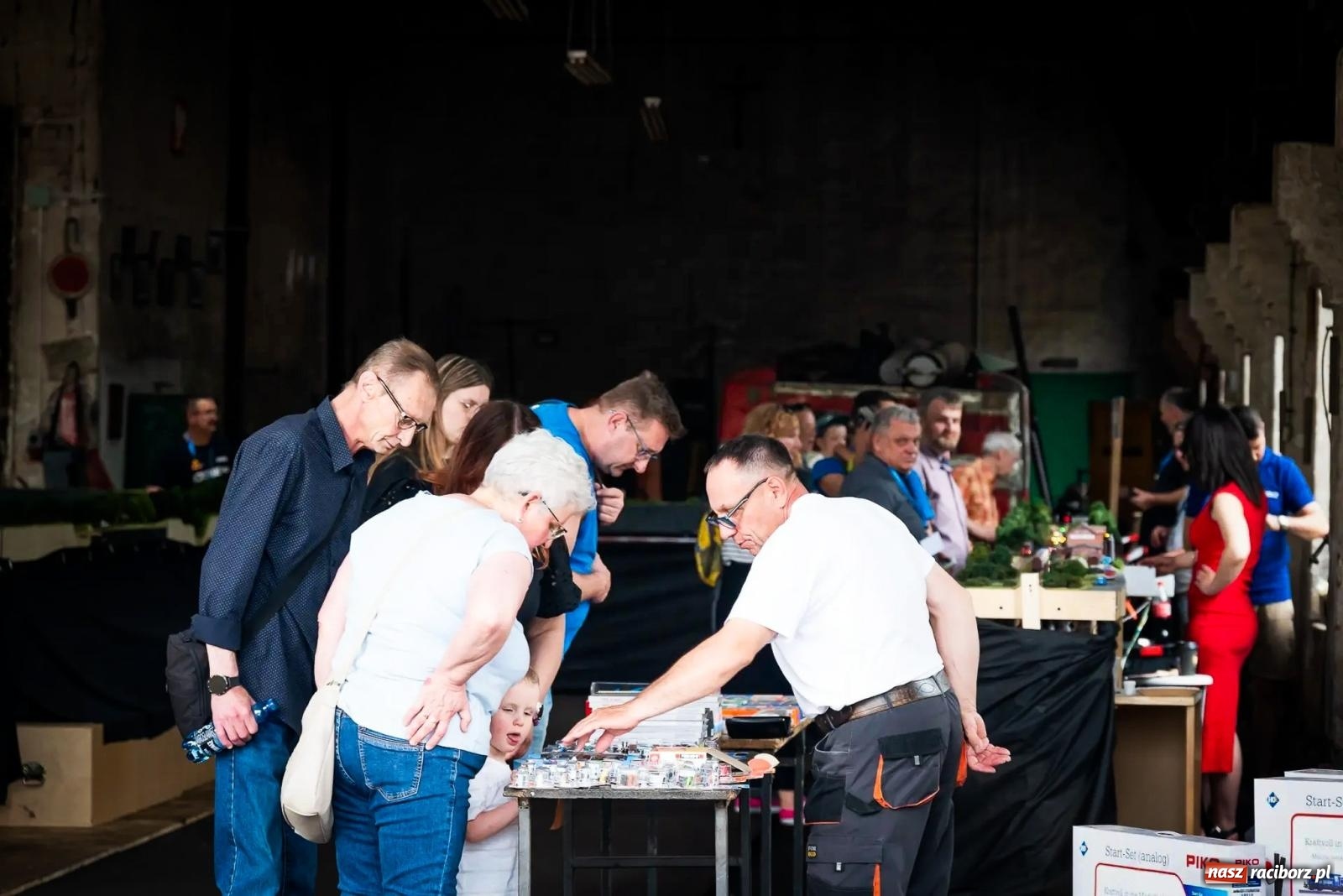 Zdjęcie w galerii na portalu naszraciborz.pl: Rudzka majówka z wąskotorówką i makietą kolejową [FOTO i WIDEO] wiadomości z regionu