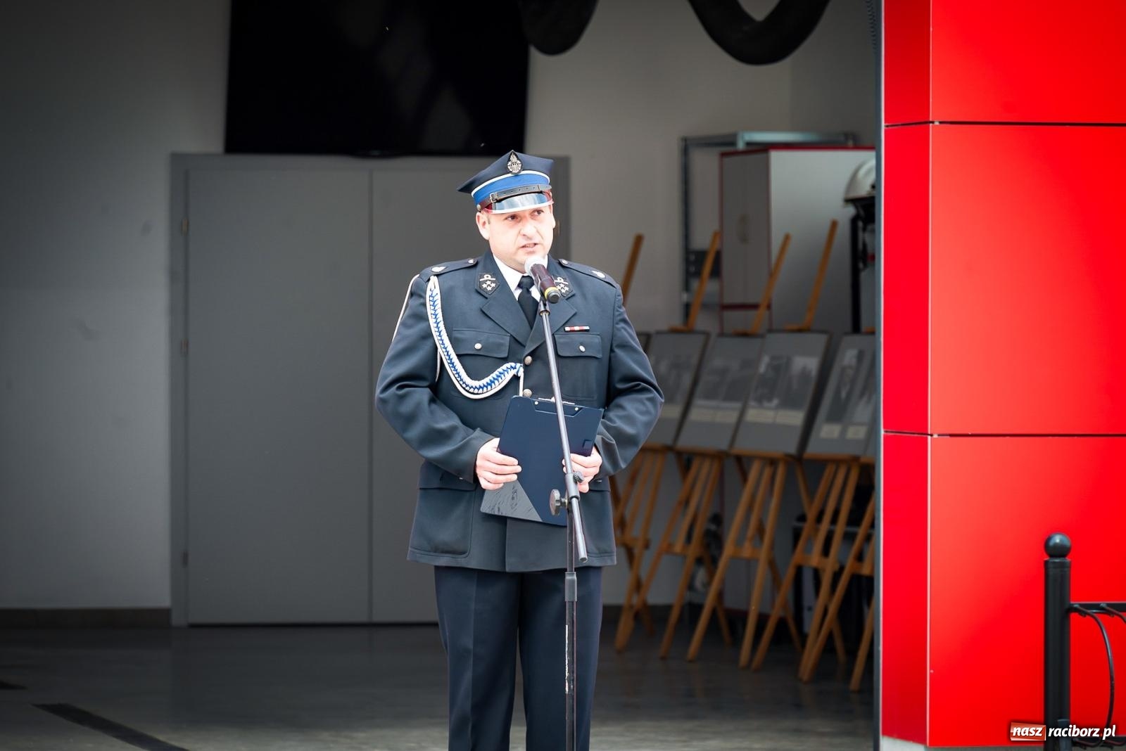 Zdjęcie w galerii na portalu naszraciborz.pl: W Lekartowie mają Małą Hawanę. Otwarcie remizy OSP i świetlicy [FOTO i WIDEO] wiadomości z regionu