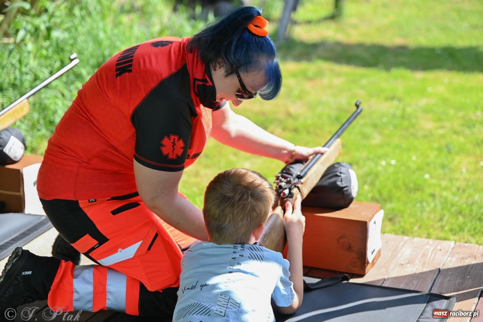 Zdjęcie w galerii na portalu naszraciborz.pl: Sportowe upamiętnienie Konstytucji 3 Maja na strzelnicy przy Łąkowej wiadomości z regionu