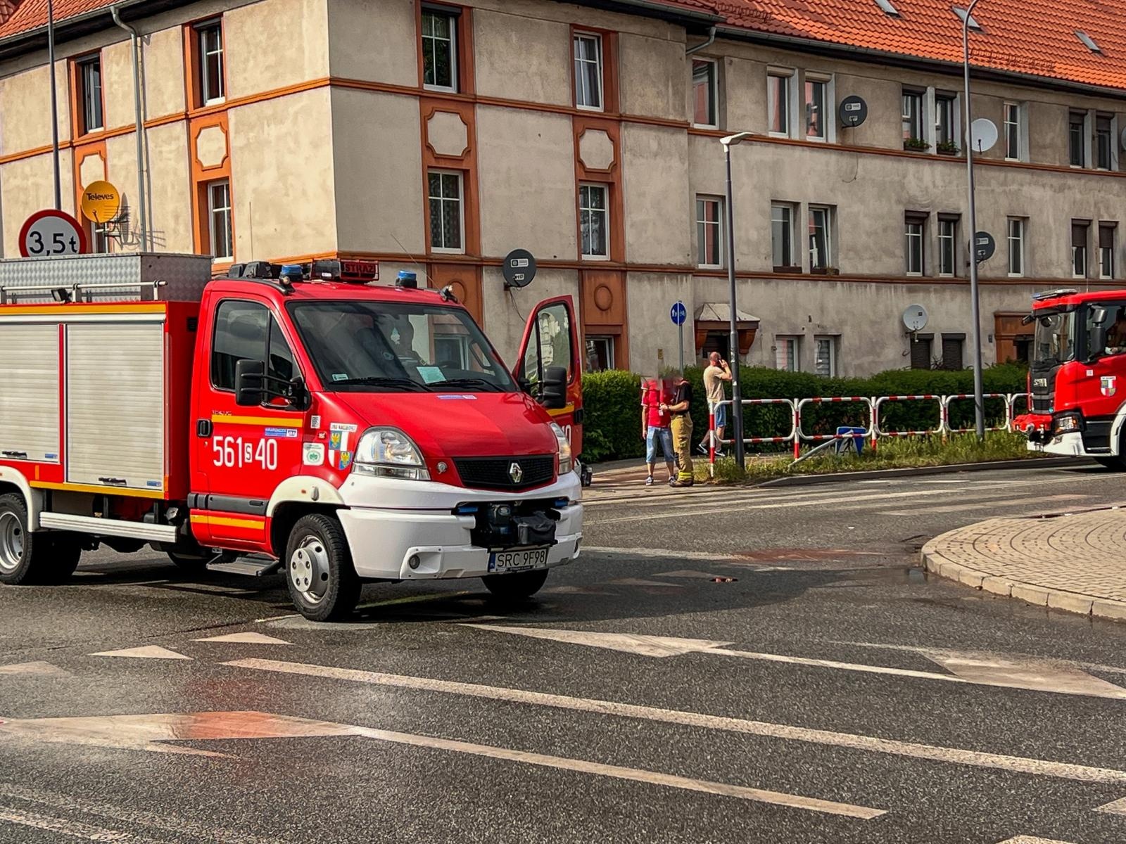 Zdjęcie w galerii na portalu naszraciborz.pl: Kolizja na Kościuszki: zderzenie dwóch aut, sprawca ukarany mandatem wiadomości z regionu