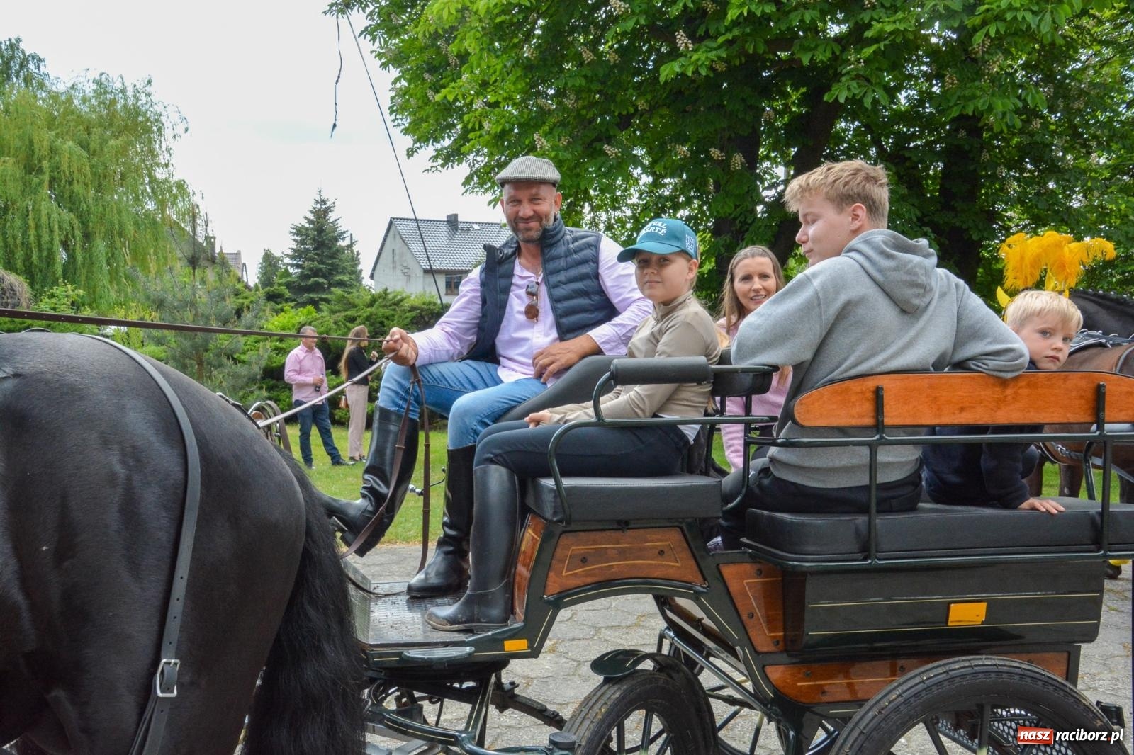 Zdjęcie w galerii na portalu naszraciborz.pl: W Pogrzebieniu ruszyła 148. procesja upamiętniająca wielkie gradobicie z 1877 roku wiadomości z regionu
