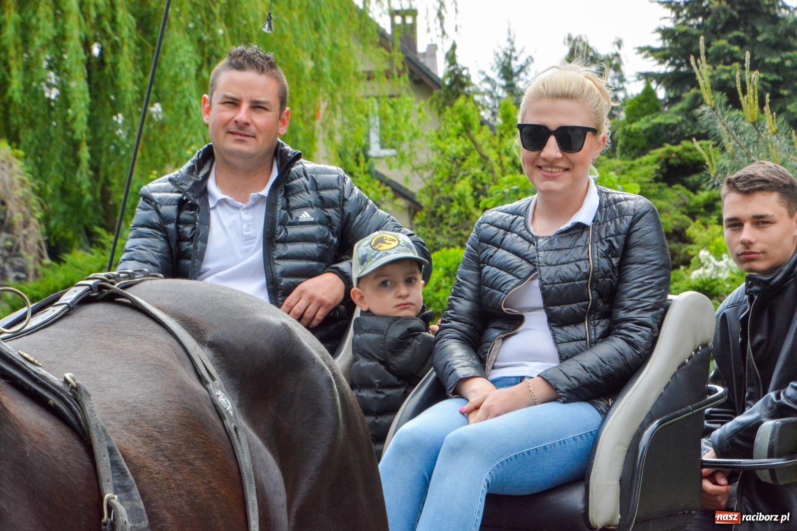 Zdjęcie w galerii na portalu naszraciborz.pl: W Pogrzebieniu ruszyła 148. procesja upamiętniająca wielkie gradobicie z 1877 roku wiadomości z regionu