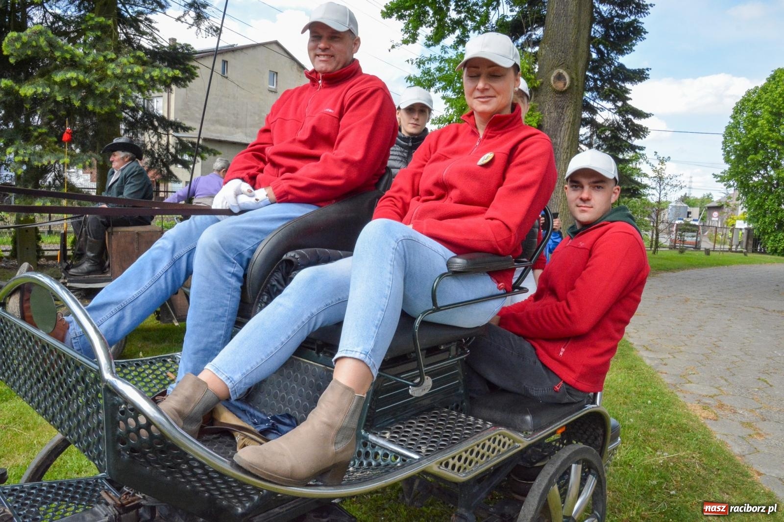 Zdjęcie w galerii na portalu naszraciborz.pl: W Pogrzebieniu ruszyła 148. procesja upamiętniająca wielkie gradobicie z 1877 roku wiadomości z regionu