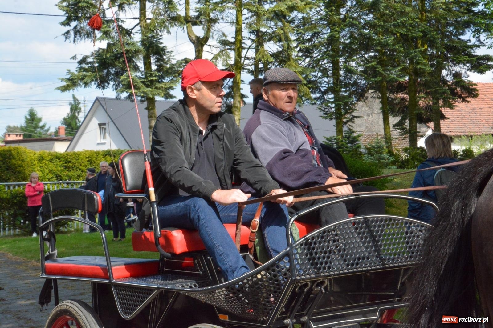 Zdjęcie w galerii na portalu naszraciborz.pl: W Pogrzebieniu ruszyła 148. procesja upamiętniająca wielkie gradobicie z 1877 roku wiadomości z regionu