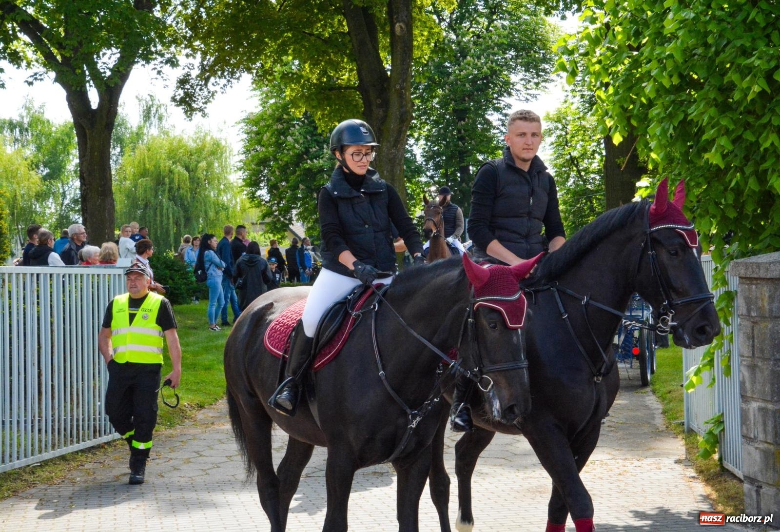 Zdjęcie w galerii na portalu naszraciborz.pl: W Pogrzebieniu ruszyła 148. procesja upamiętniająca wielkie gradobicie z 1877 roku wiadomości z regionu