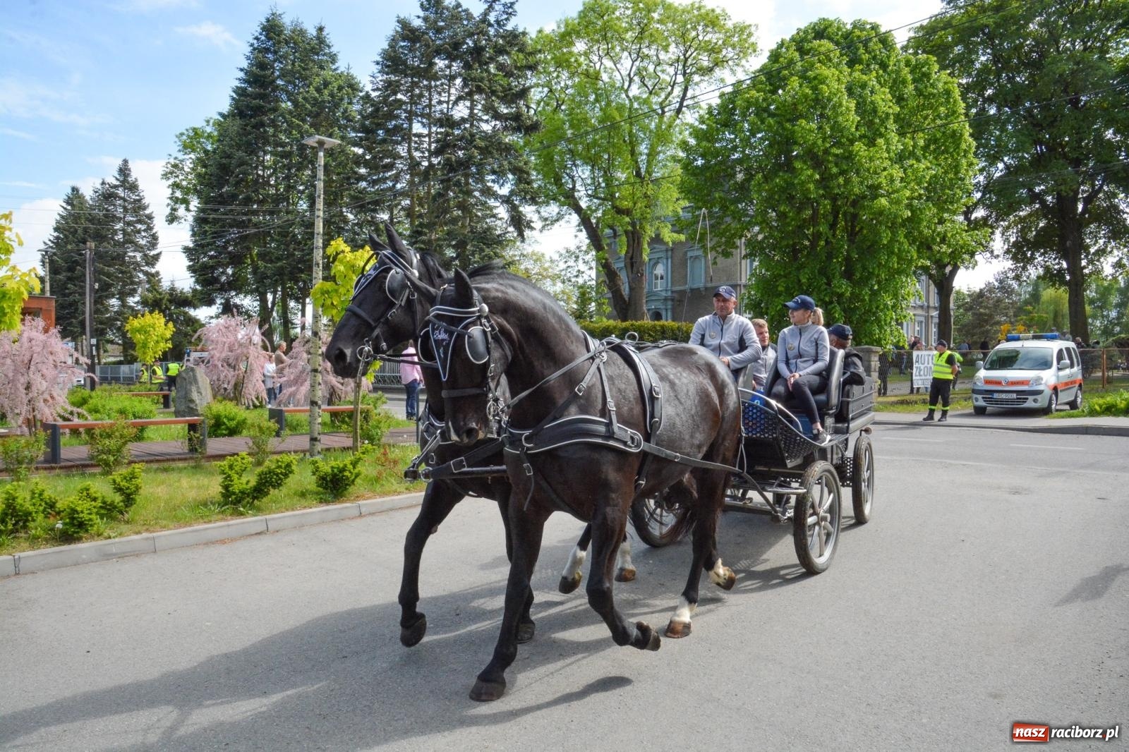 Zdjęcie w galerii na portalu naszraciborz.pl: W Pogrzebieniu ruszyła 148. procesja upamiętniająca wielkie gradobicie z 1877 roku wiadomości z regionu