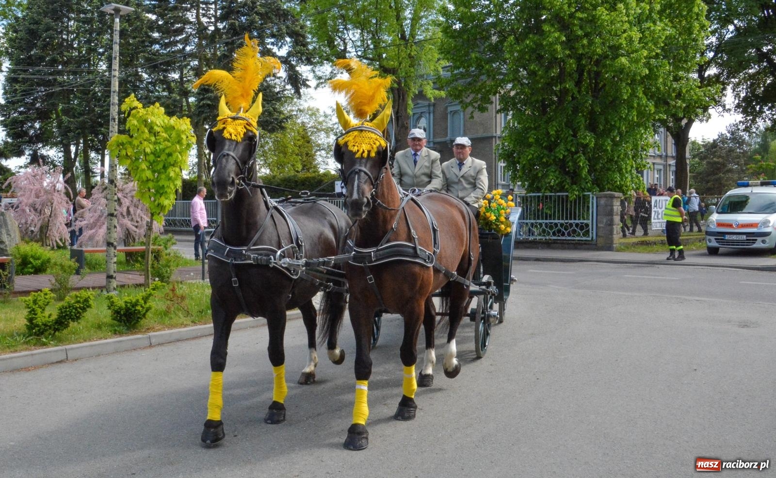 Zdjęcie w galerii na portalu naszraciborz.pl: W Pogrzebieniu ruszyła 148. procesja upamiętniająca wielkie gradobicie z 1877 roku wiadomości z regionu