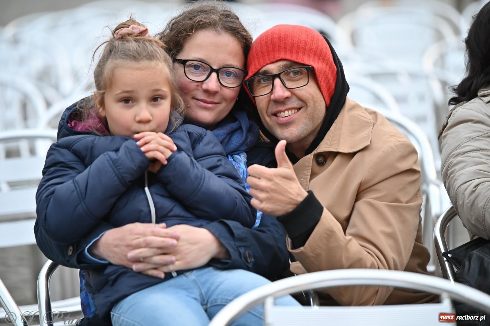 Zdjęcie w galerii na portalu naszraciborz.pl: Tyle słońca w całym mieście - Voltage zagościło na zamku wiadomości z regionu