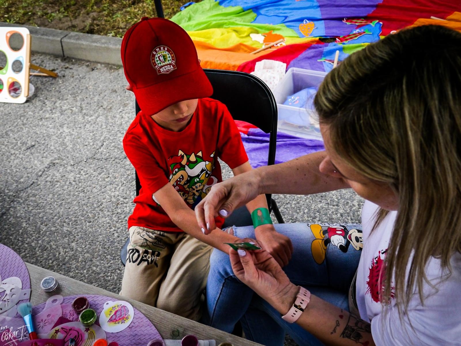Zdjęcie w galerii na portalu naszraciborz.pl: Strażacki festyn rodzinny w Nędzy pełen atrakcji dla mieszkańców wiadomości z regionu