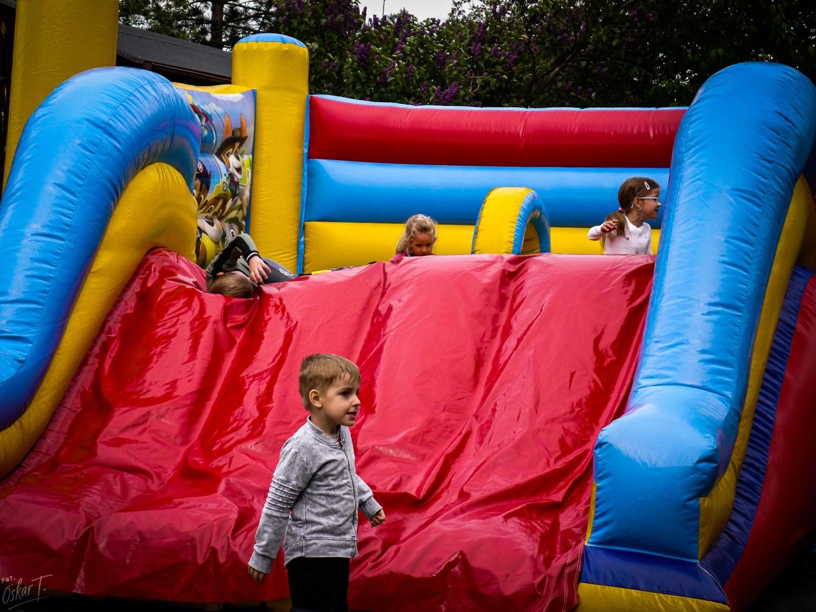 Zdjęcie w galerii na portalu naszraciborz.pl: Strażacki festyn rodzinny w Nędzy pełen atrakcji dla mieszkańców wiadomości z regionu