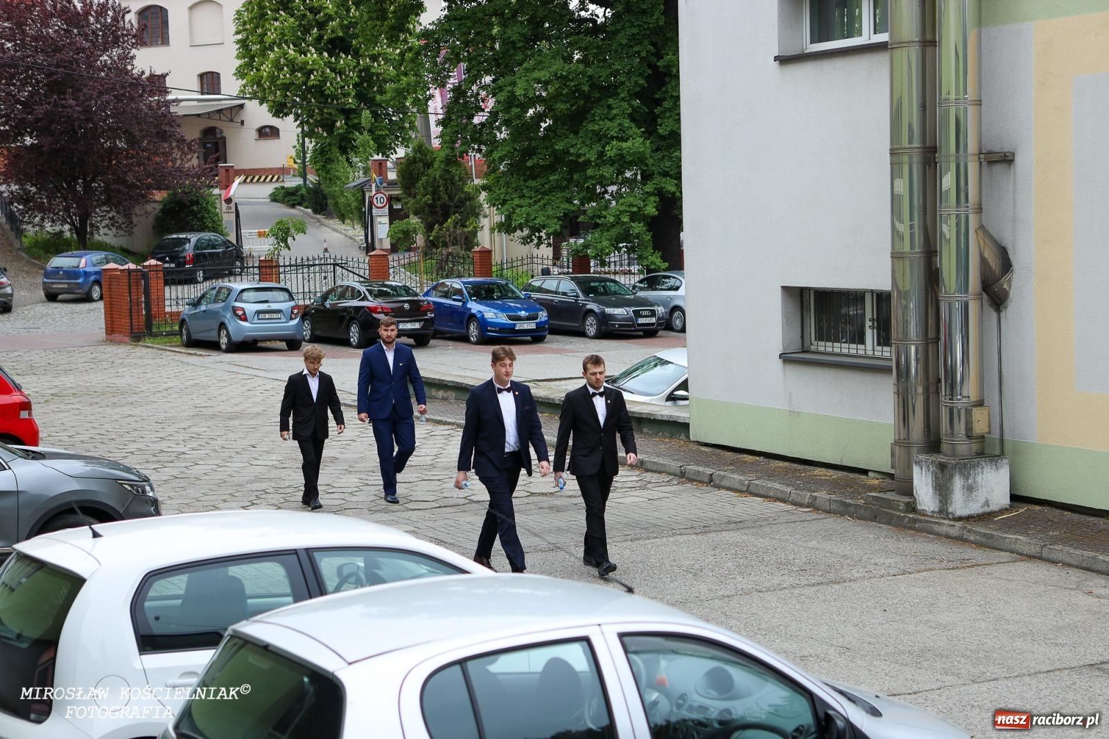 Zdjęcie w galerii na portalu naszraciborz.pl: Maturzyści z CKZiU nr 2 Mechanik rozpoczęli egzaminacyjną sesję. Dziś przystąpili do matury z języka polskiego wiadomości z regionu