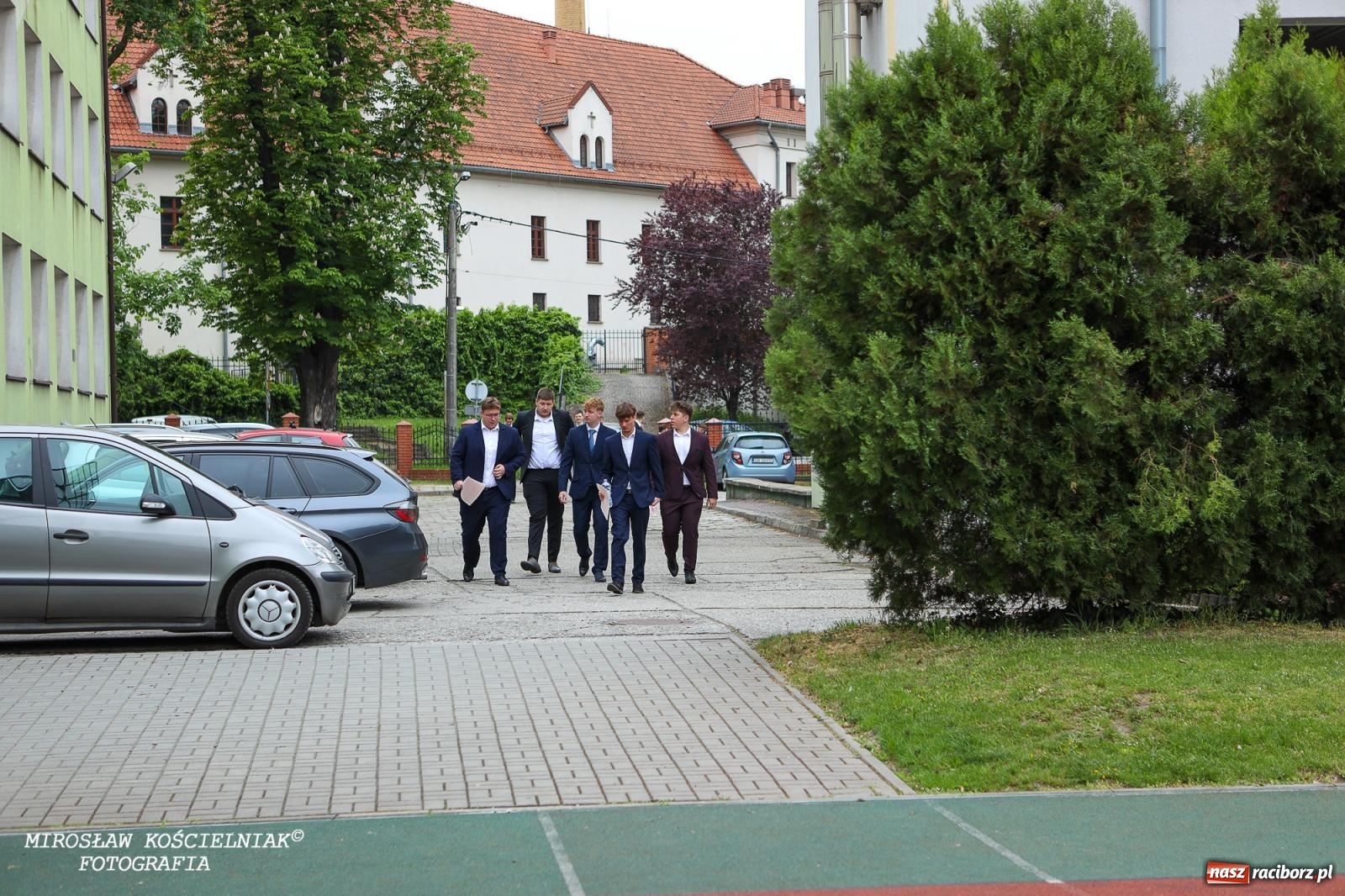 Zdjęcie w galerii na portalu naszraciborz.pl: Maturzyści z CKZiU nr 2 Mechanik rozpoczęli egzaminacyjną sesję. Dziś przystąpili do matury z języka polskiego wiadomości z regionu