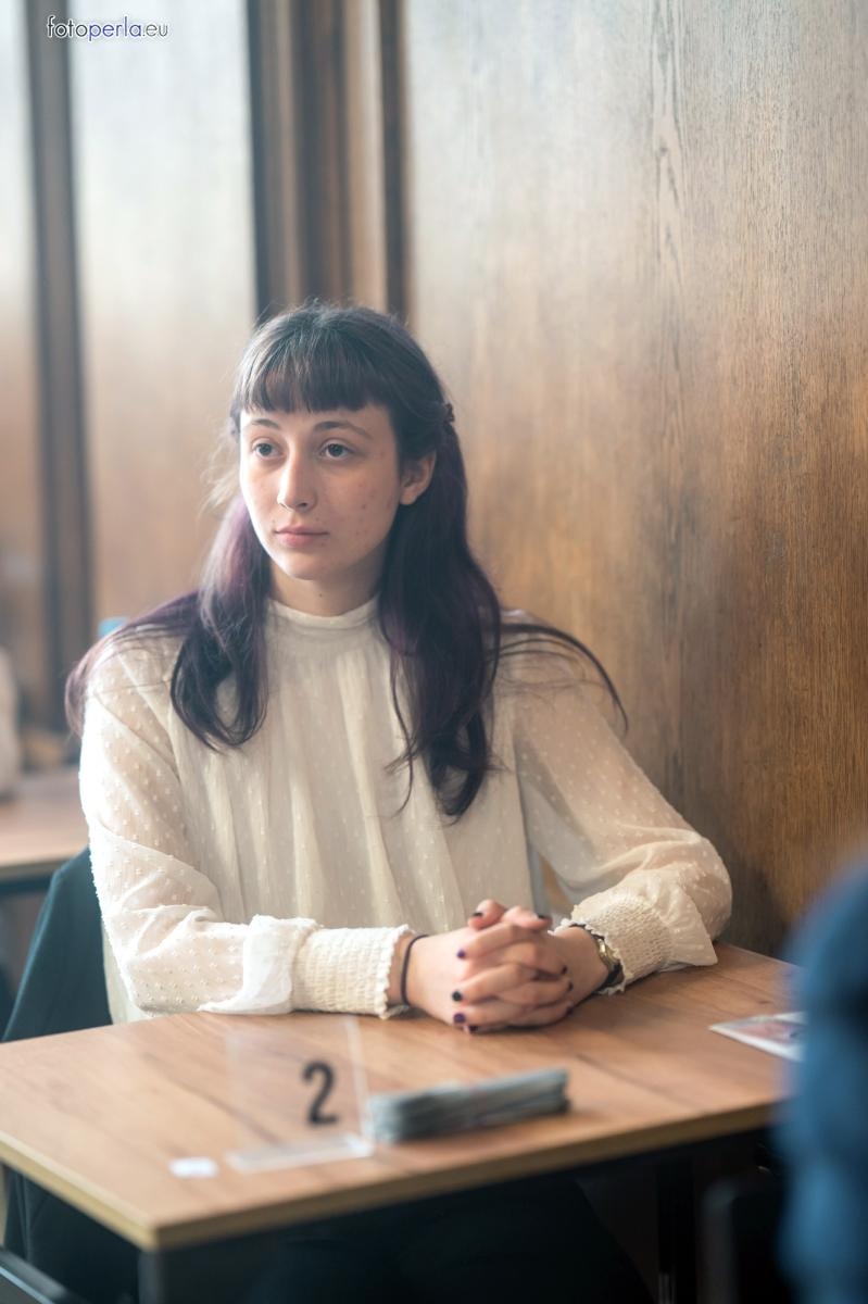 Zdjęcie w galerii na portalu naszraciborz.pl: Absolwenci I LO i Plastyka rozpoczęli matury [FOTO] wiadomości z regionu