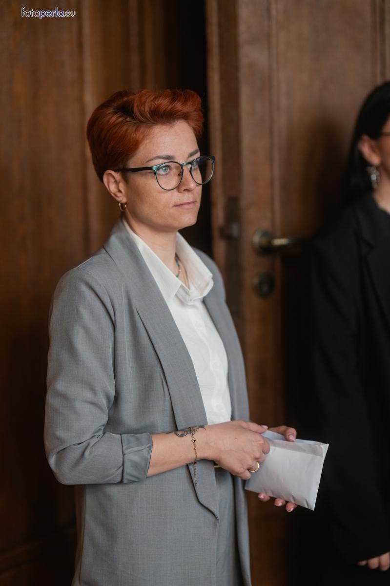 Zdjęcie w galerii na portalu naszraciborz.pl: Absolwenci I LO i Plastyka rozpoczęli matury [FOTO] wiadomości z regionu