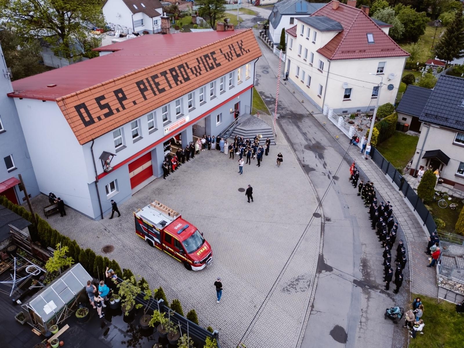 Zdjęcie w galerii na portalu naszraciborz.pl: Majówka w gminie Pietrowice Wielkie okiem drona [FOTO i WIDEO] wiadomości z regionu