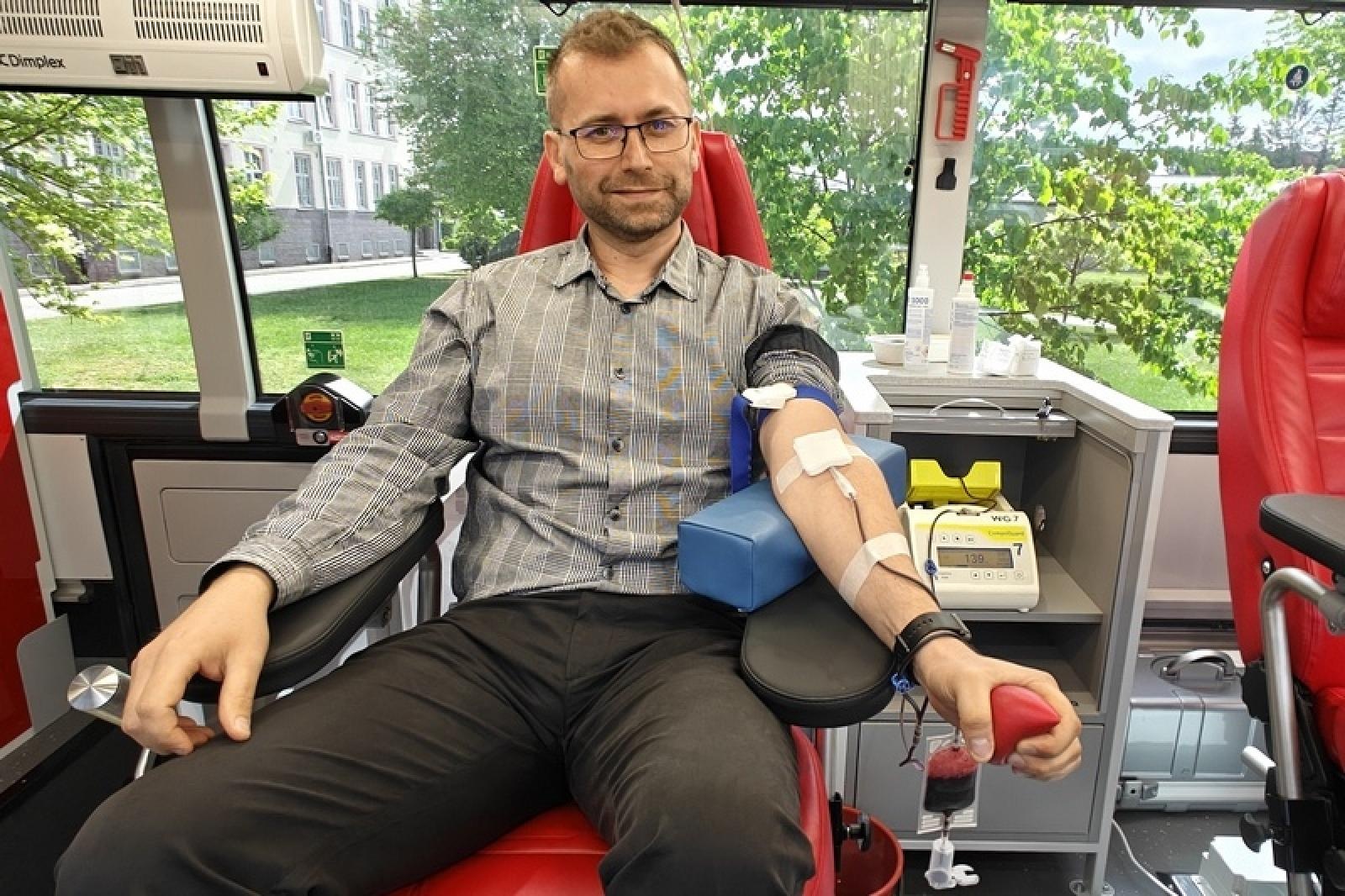 Zdjęcie w galerii na portalu naszraciborz.pl: Pierwsza w tym roku zbiórka krwi w Śląskim Oddziale SG wiadomości z regionu