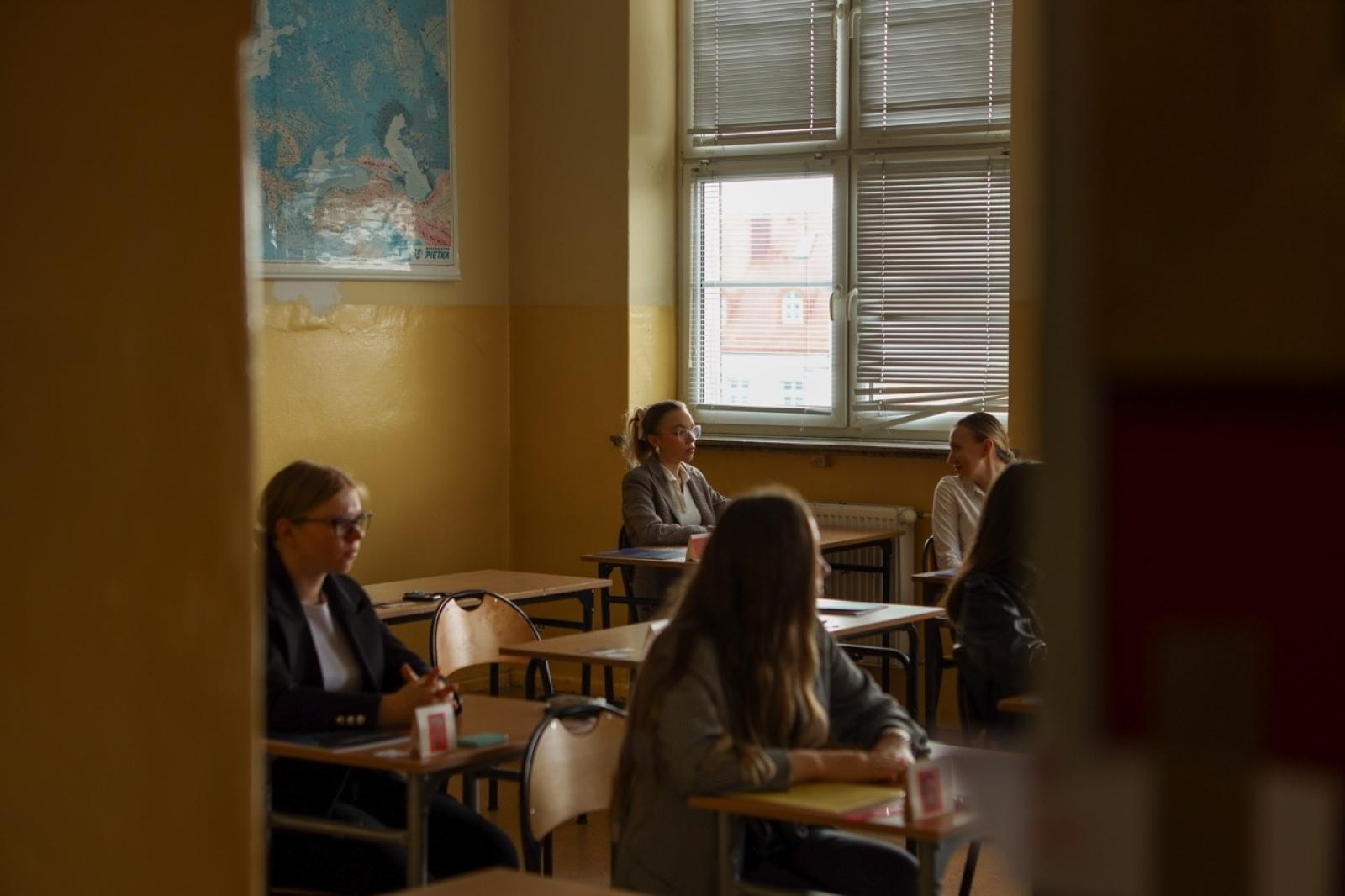 Zdjęcie w galerii na portalu naszraciborz.pl: Matura z matematyki w CKZiU nr 1 – egzamin w Gastronomiku i Budowlance wiadomości z regionu