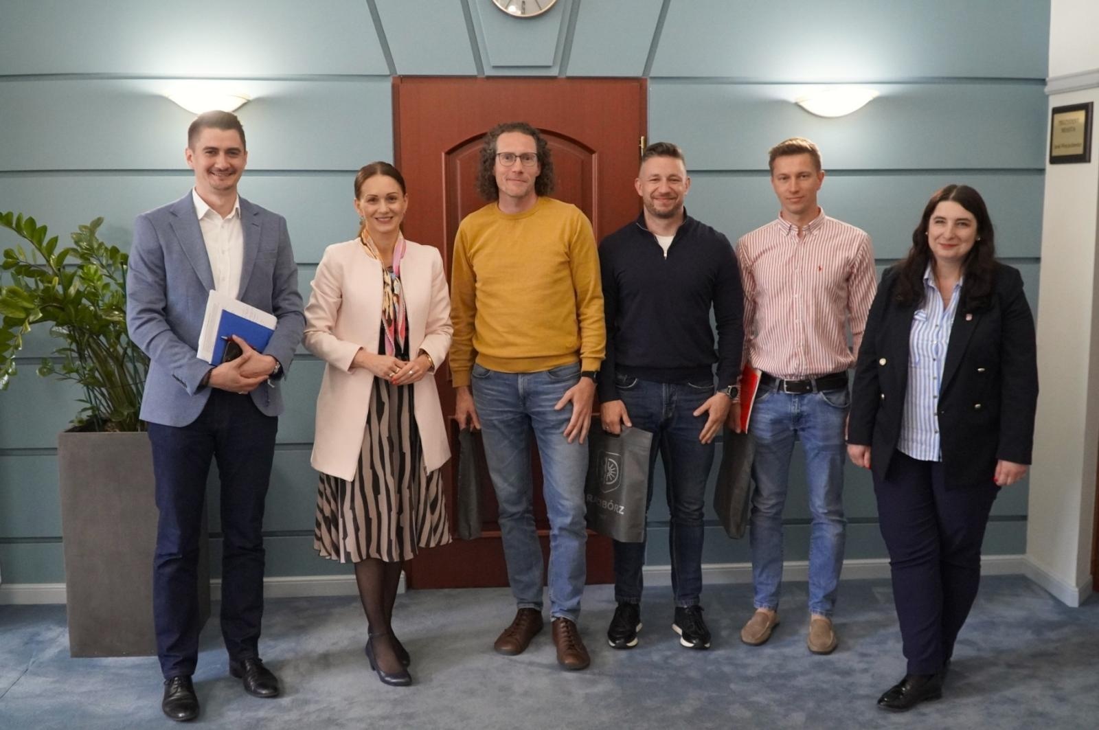 Zdjęcie w galerii na portalu naszraciborz.pl: Pierwsi inwestorzy w nowej strefie gospodarczej przy ul. Mikołowskiej wiadomości z regionu