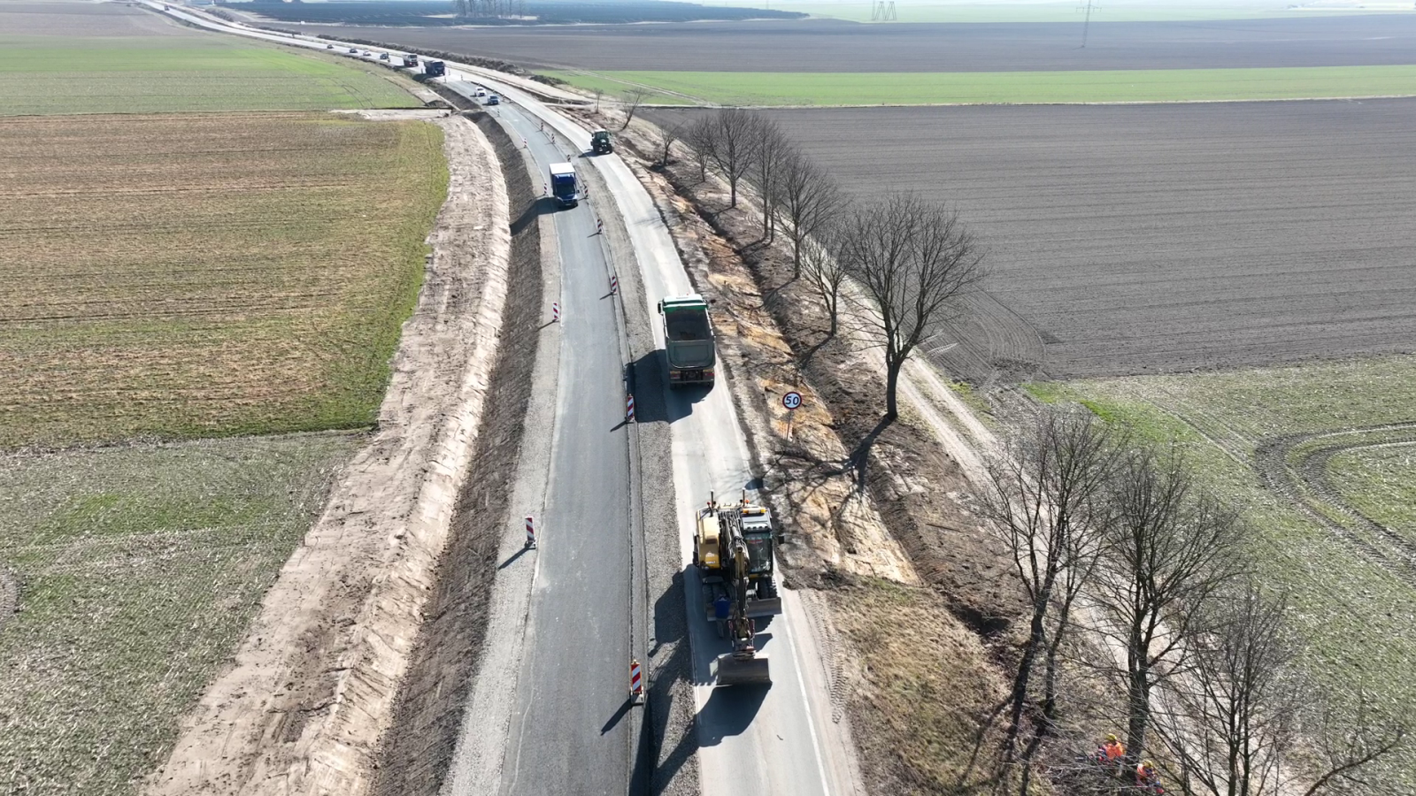 Zdjęcie w galerii na portalu naszraciborz.pl: Ruszają roboty na DK 45. Utrudniony dojazd z Raciborza do Opola wiadomości z regionu