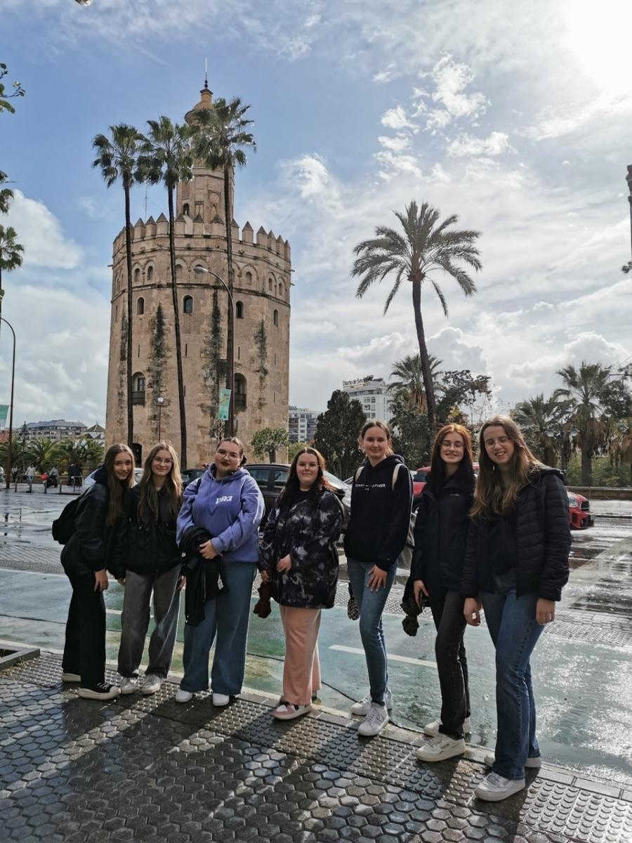 Zdjęcie w galerii na portalu naszraciborz.pl: Zawodowa przygoda w sercu Andaluzji – praktyki uczniów Ekonomika wiadomości z regionu