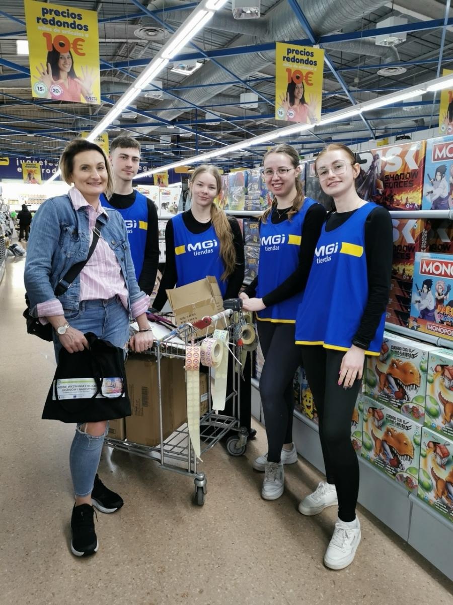 Zdjęcie w galerii na portalu naszraciborz.pl: Zawodowa przygoda w sercu Andaluzji – praktyki uczniów Ekonomika wiadomości z regionu