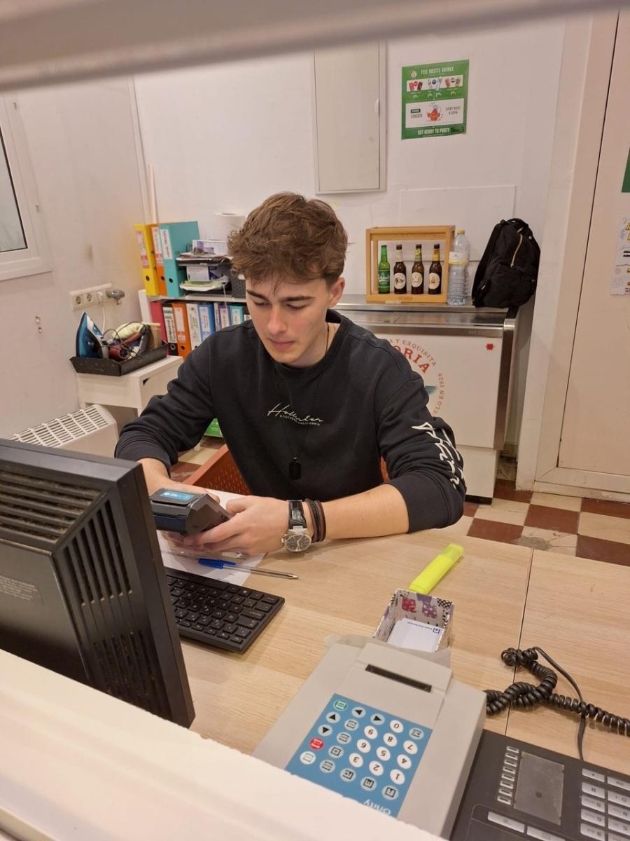 Zdjęcie w galerii na portalu naszraciborz.pl: Zawodowa przygoda w sercu Andaluzji – praktyki uczniów Ekonomika wiadomości z regionu