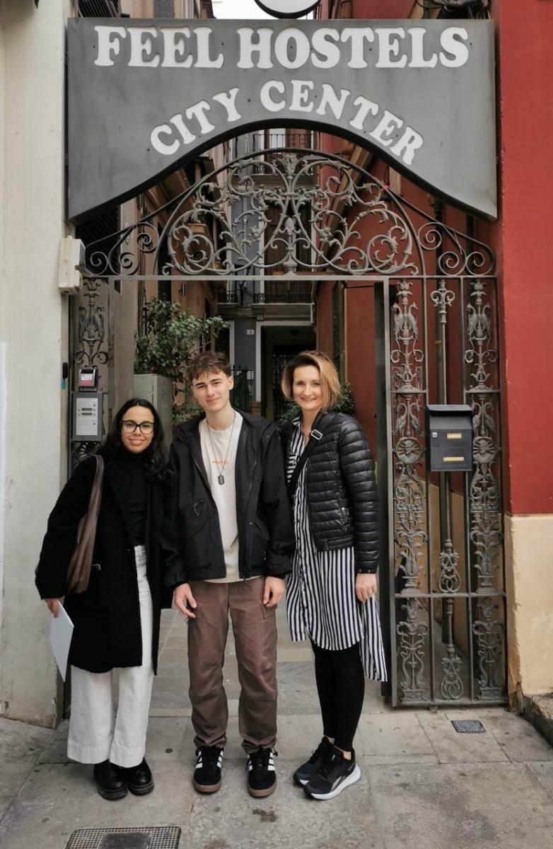 Zdjęcie w galerii na portalu naszraciborz.pl: Zawodowa przygoda w sercu Andaluzji – praktyki uczniów Ekonomika wiadomości z regionu