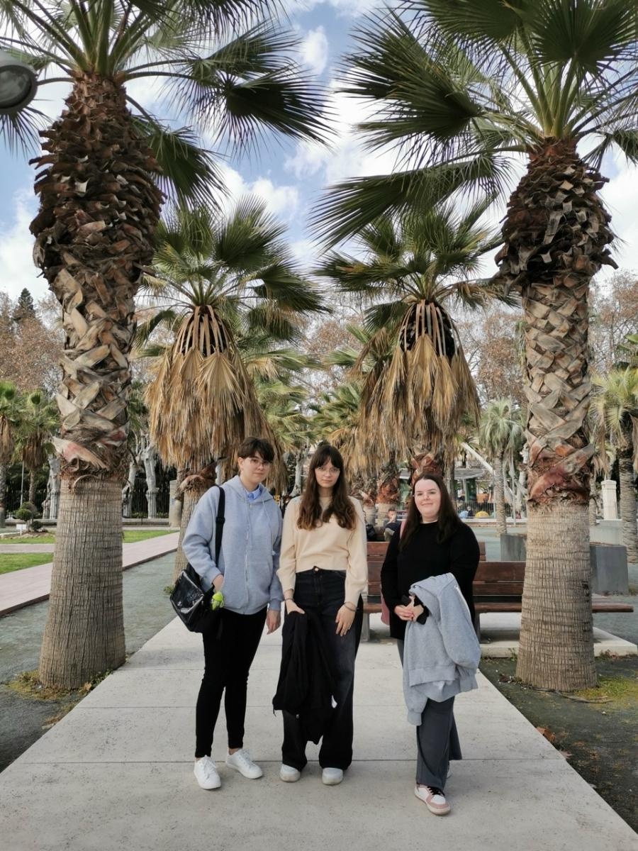 Zdjęcie w galerii na portalu naszraciborz.pl: Zawodowa przygoda w sercu Andaluzji – praktyki uczniów Ekonomika wiadomości z regionu