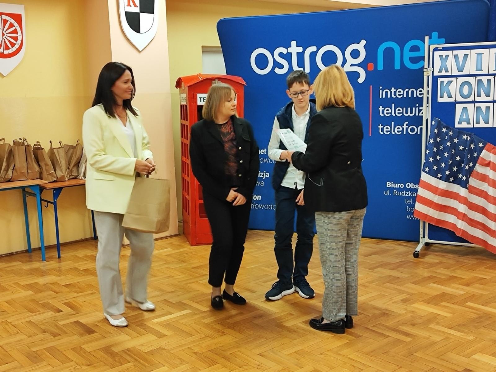 Zdjęcie w galerii na portalu naszraciborz.pl: XVII Wojewódzki Konkurs Języka Angielskiego The Globe w SP18  wiadomości z regionu