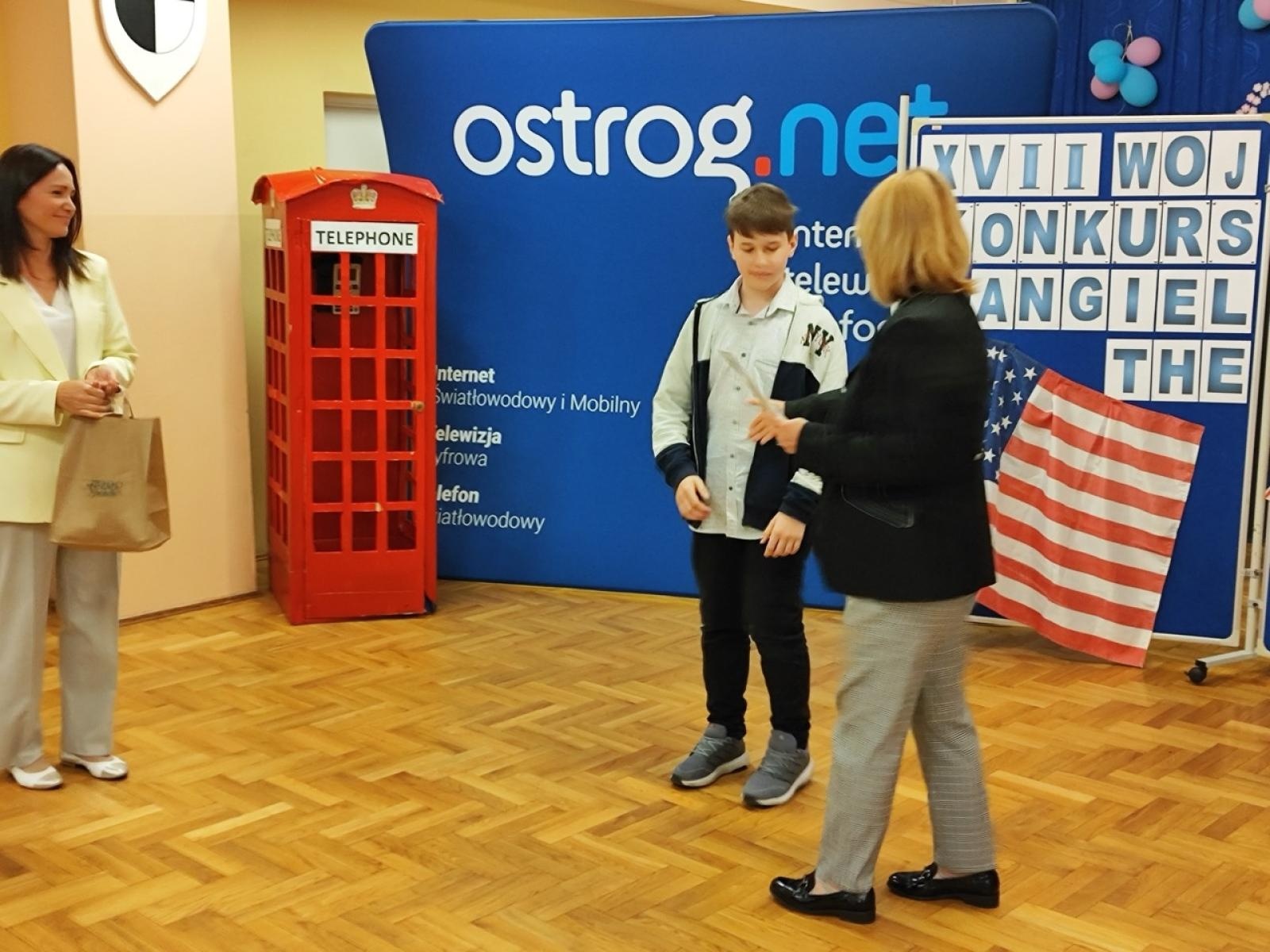 Zdjęcie w galerii na portalu naszraciborz.pl: XVII Wojewódzki Konkurs Języka Angielskiego The Globe w SP18  wiadomości z regionu