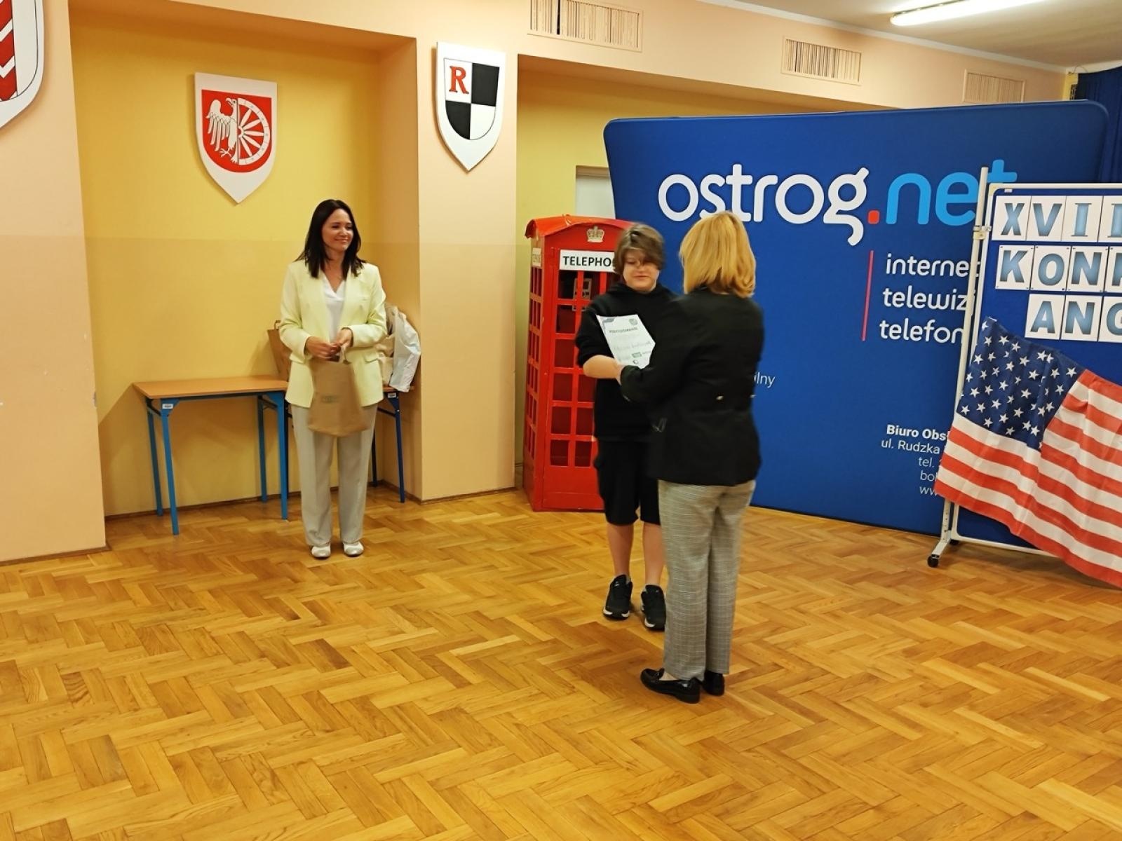 Zdjęcie w galerii na portalu naszraciborz.pl: XVII Wojewódzki Konkurs Języka Angielskiego The Globe w SP18  wiadomości z regionu