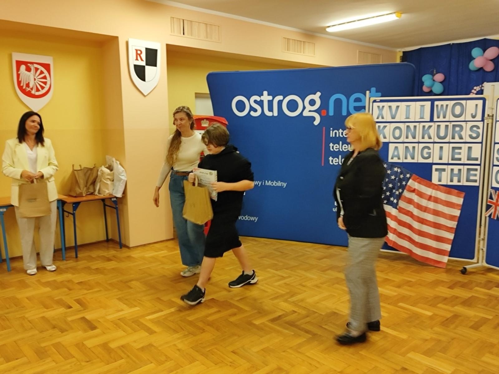 Zdjęcie w galerii na portalu naszraciborz.pl: XVII Wojewódzki Konkurs Języka Angielskiego The Globe w SP18  wiadomości z regionu