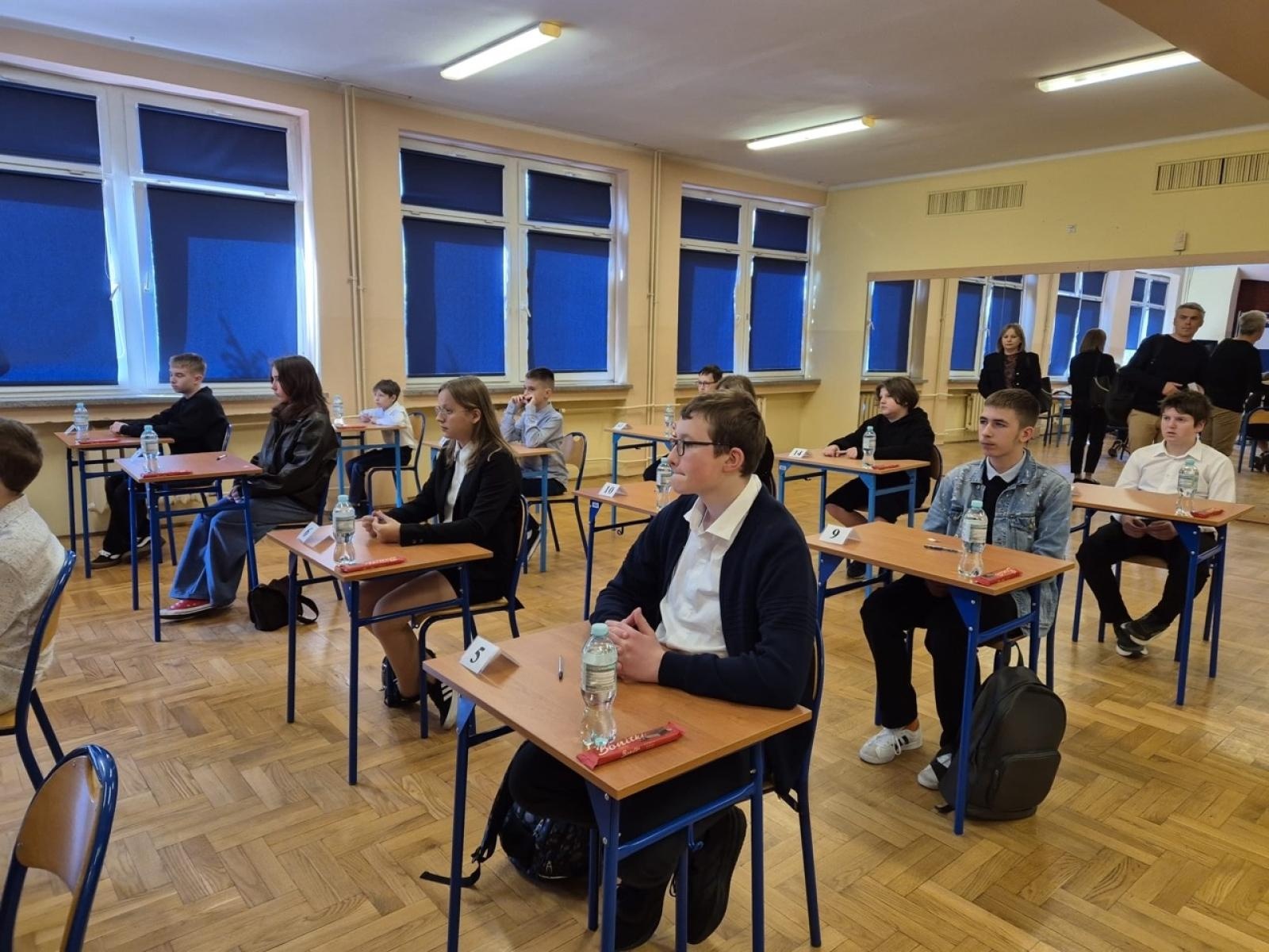 Zdjęcie w galerii na portalu naszraciborz.pl: XVII Wojewódzki Konkurs Języka Angielskiego The Globe w SP18  wiadomości z regionu