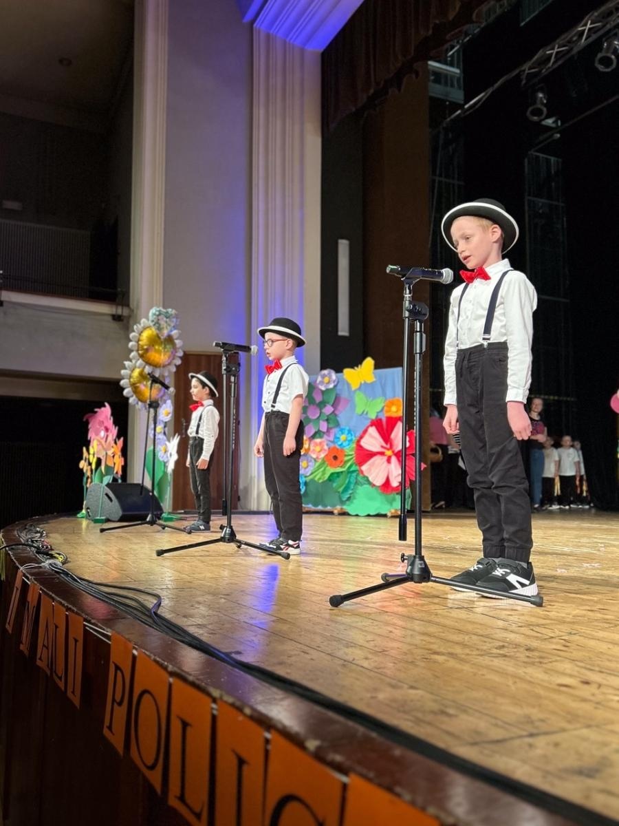 Zdjęcie w galerii na portalu naszraciborz.pl: 21 występów w XV Mini Festiwalu Przedszkolaków wiadomości z regionu