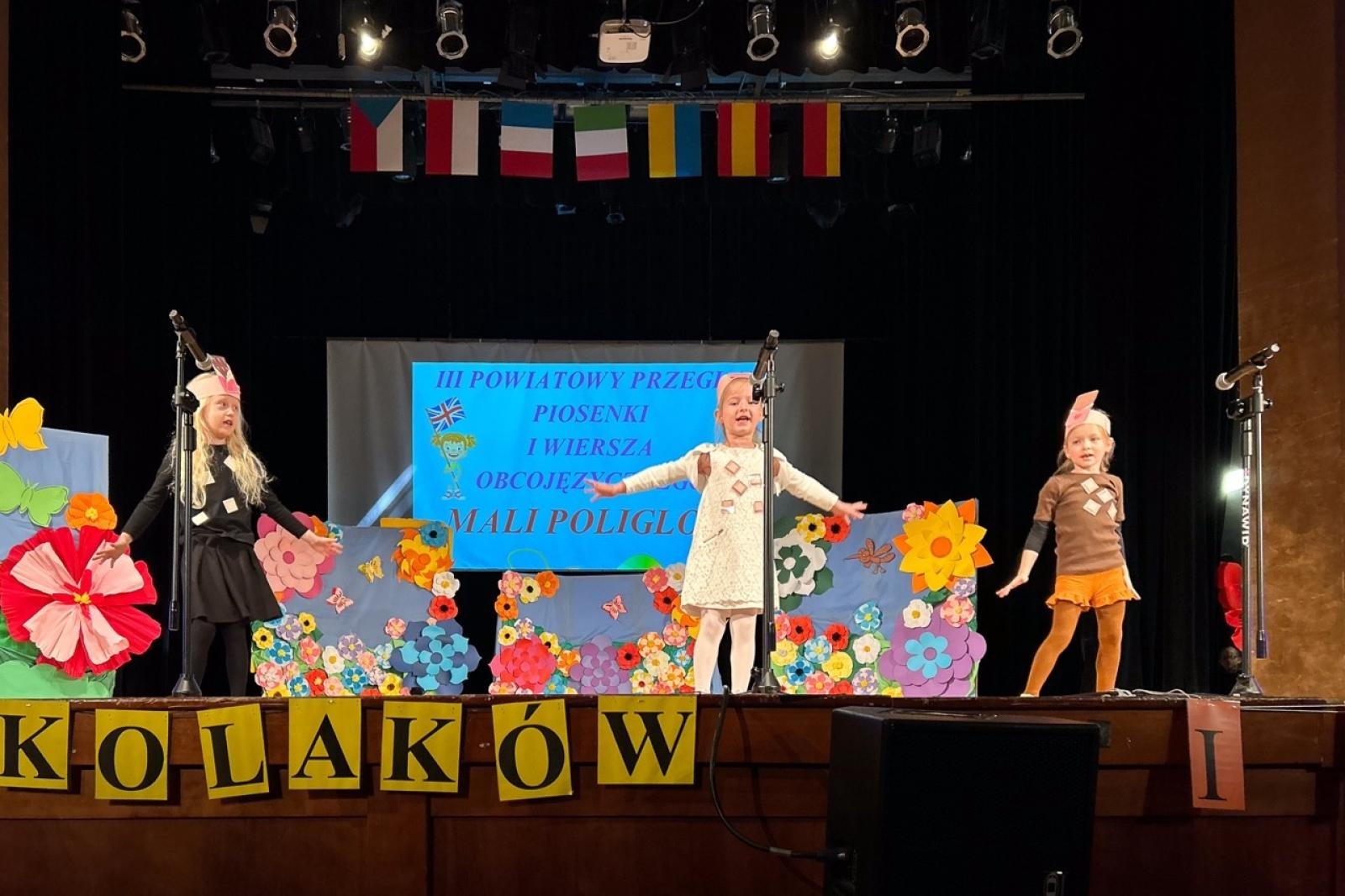 Zdjęcie w galerii na portalu naszraciborz.pl: 21 występów w XV Mini Festiwalu Przedszkolaków wiadomości z regionu