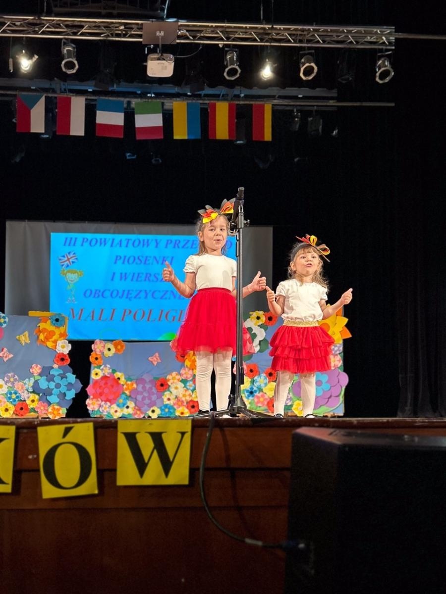 Zdjęcie w galerii na portalu naszraciborz.pl: 21 występów w XV Mini Festiwalu Przedszkolaków wiadomości z regionu