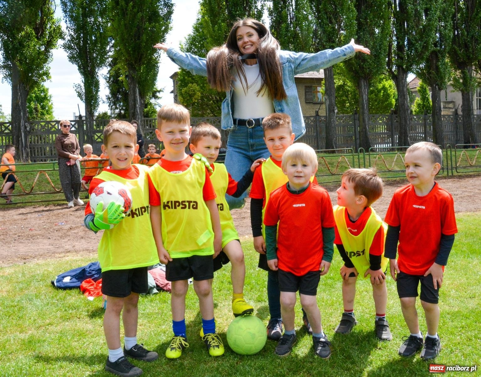 Zdjęcie w galerii na portalu naszraciborz.pl: Turniej Puchar Juniora 2025 - sportowa integracja najmłodszych z Junior Trening i ANS wiadomości z regionu