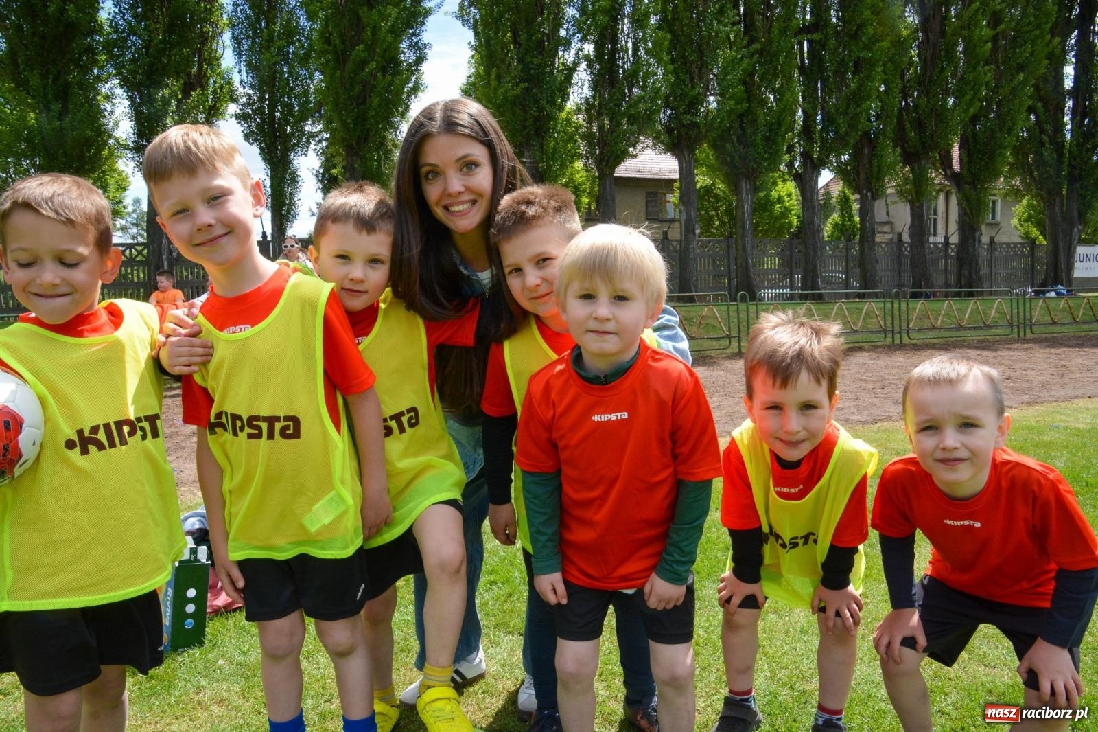 Zdjęcie w galerii na portalu naszraciborz.pl: Turniej Puchar Juniora 2025 - sportowa integracja najmłodszych z Junior Trening i ANS wiadomości z regionu