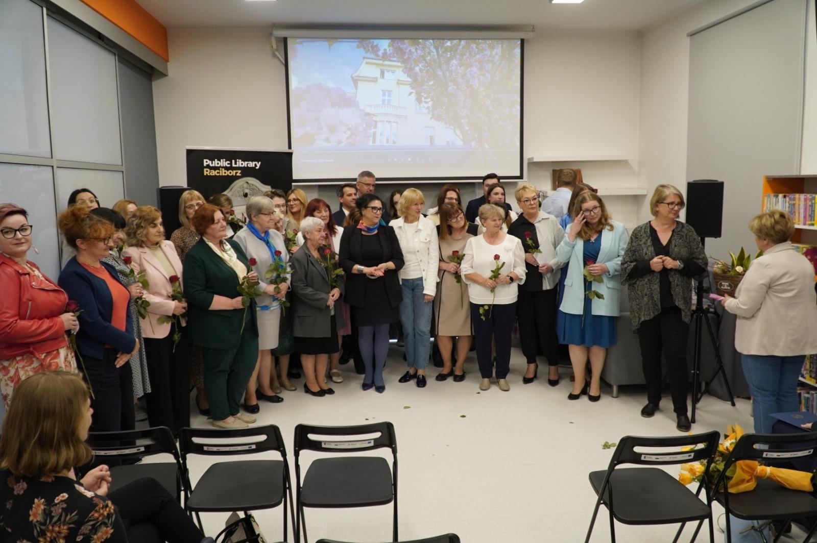 Zdjęcie w galerii na portalu naszraciborz.pl: Święto Bibliotekarzy w raciborskiej książnicy wiadomości z regionu