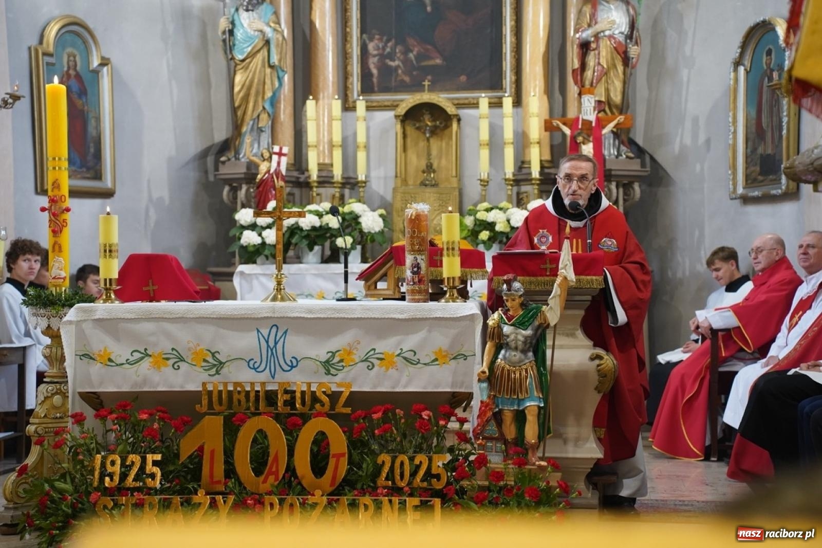 Zdjęcie w galerii na portalu naszraciborz.pl: 100-lecie OSP Gamów. Wręczono odznaczenia i poświęcono tablicę pamiątkową wiadomości z regionu