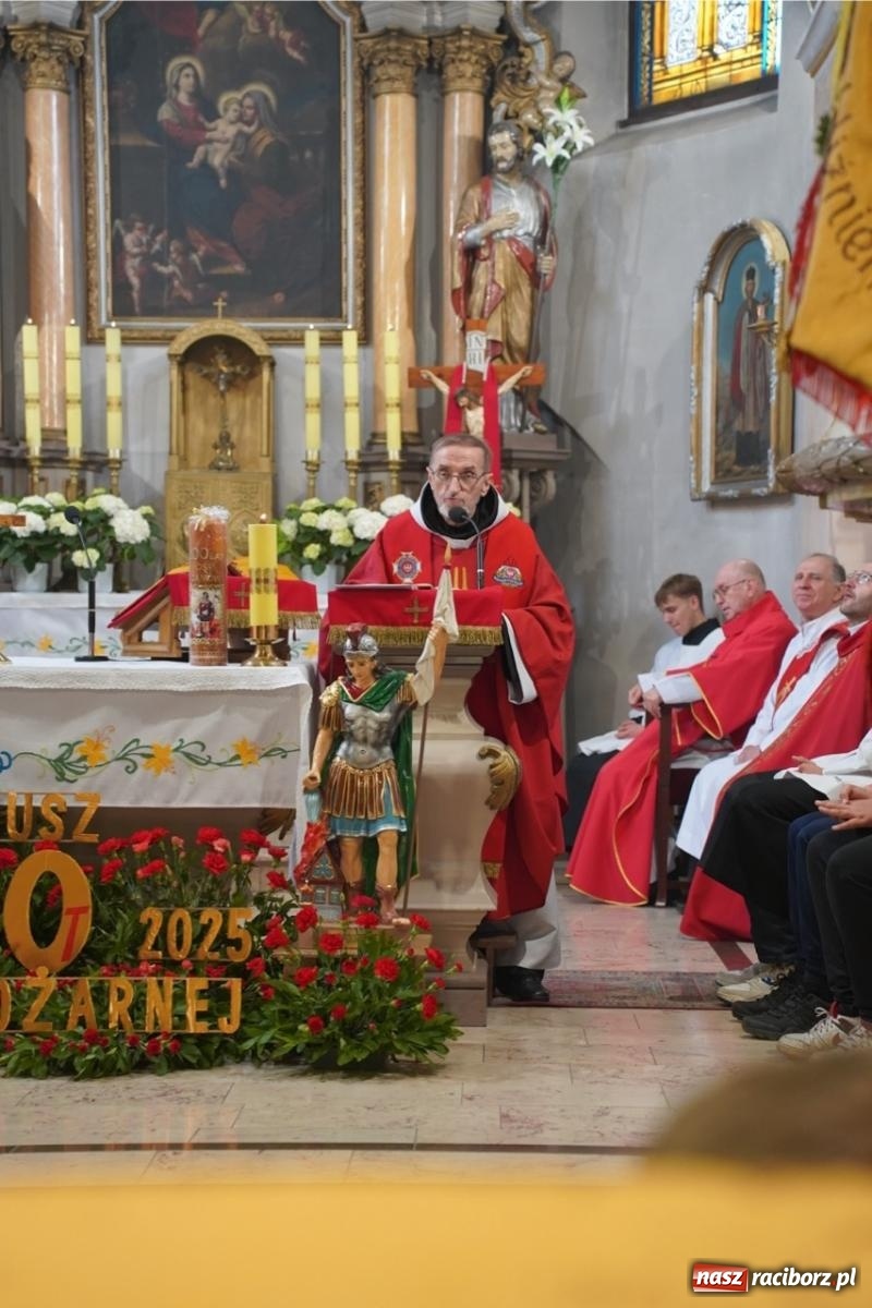 Zdjęcie w galerii na portalu naszraciborz.pl: 100-lecie OSP Gamów. Wręczono odznaczenia i poświęcono tablicę pamiątkową wiadomości z regionu