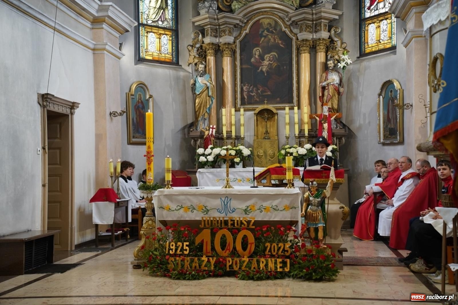 Zdjęcie w galerii na portalu naszraciborz.pl: 100-lecie OSP Gamów. Wręczono odznaczenia i poświęcono tablicę pamiątkową wiadomości z regionu