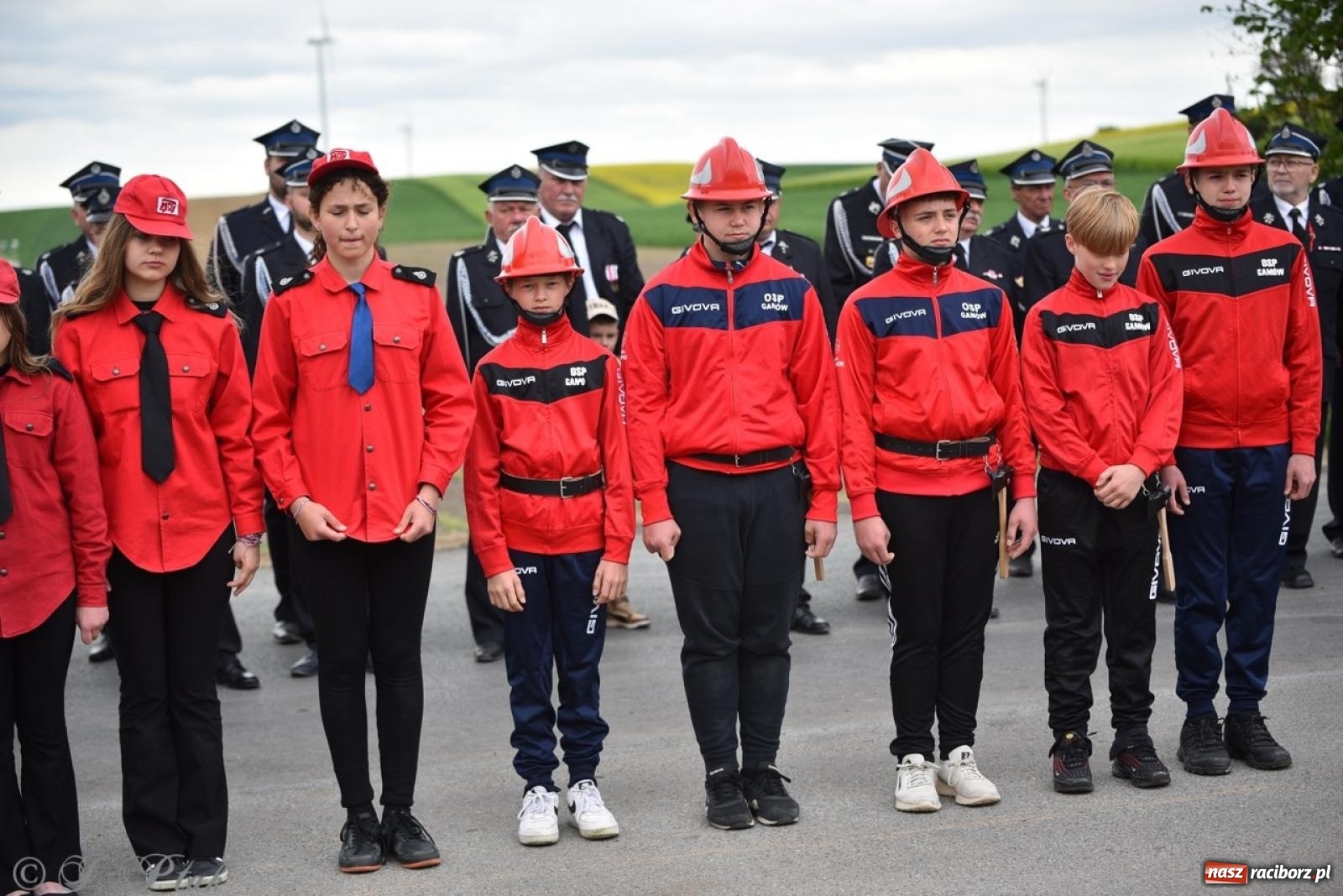 Zdjęcie w galerii na portalu naszraciborz.pl: 100-lecie OSP Gamów. Wręczono odznaczenia i poświęcono tablicę pamiątkową wiadomości z regionu