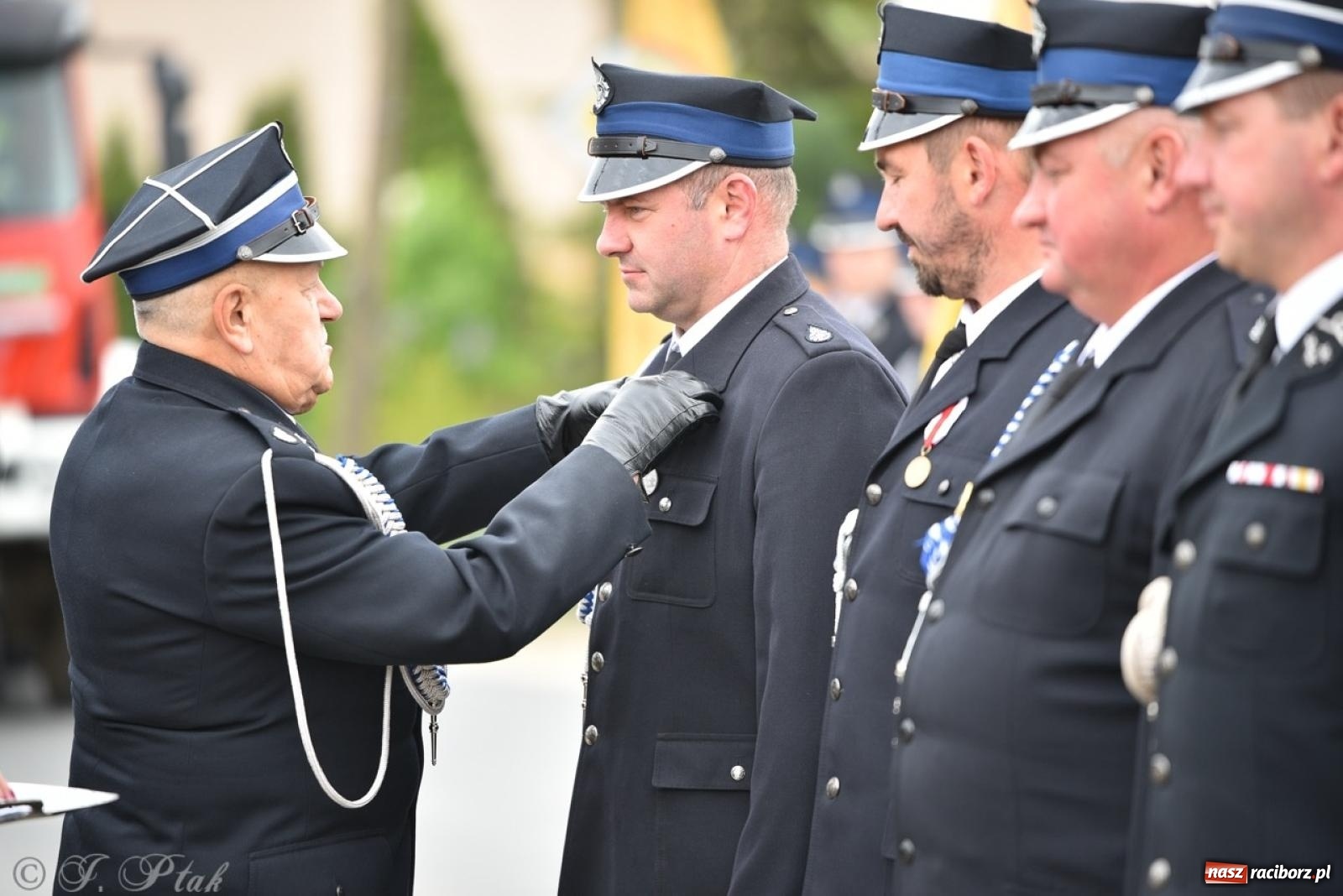 Zdjęcie w galerii na portalu naszraciborz.pl: 100-lecie OSP Gamów. Wręczono odznaczenia i poświęcono tablicę pamiątkową wiadomości z regionu