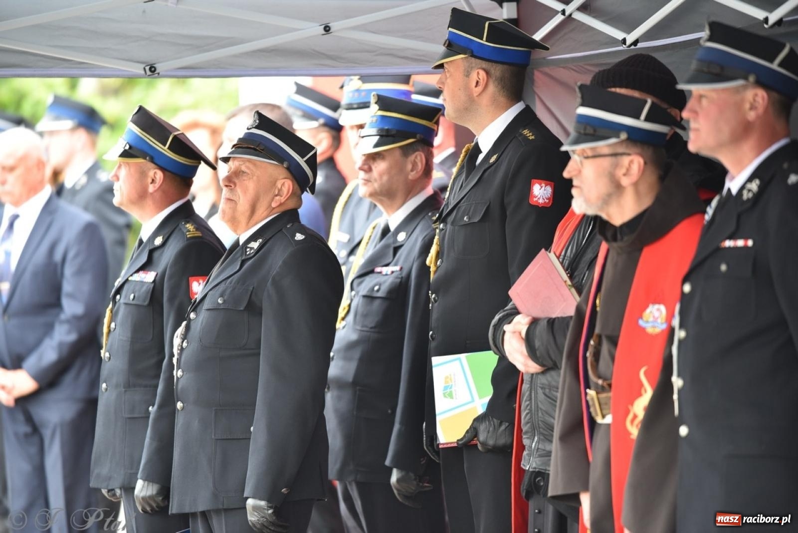 Zdjęcie w galerii na portalu naszraciborz.pl: 100-lecie OSP Gamów. Wręczono odznaczenia i poświęcono tablicę pamiątkową wiadomości z regionu