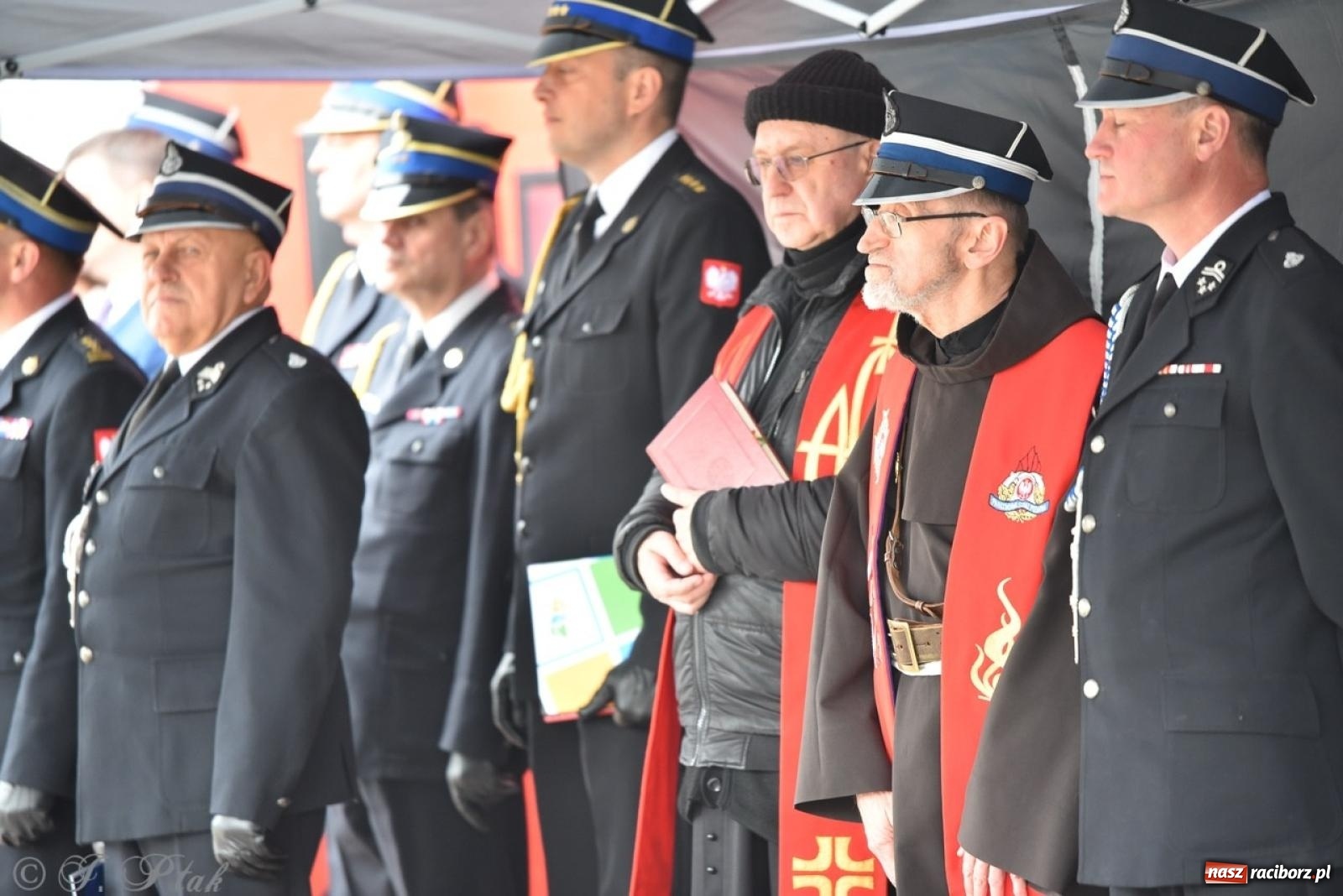 Zdjęcie w galerii na portalu naszraciborz.pl: 100-lecie OSP Gamów. Wręczono odznaczenia i poświęcono tablicę pamiątkową wiadomości z regionu